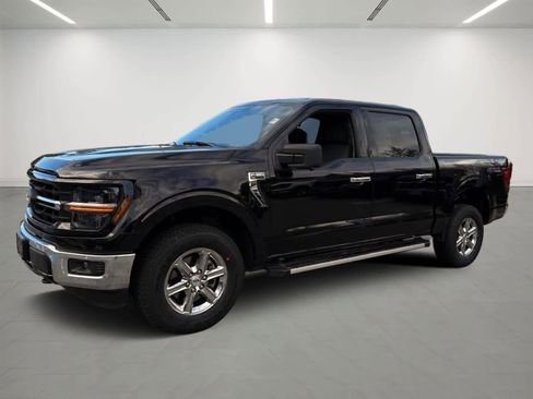 Used 2024 Ford F150 XLT image 1