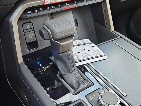 New 2026 Toyota Tundra Platinum image 21