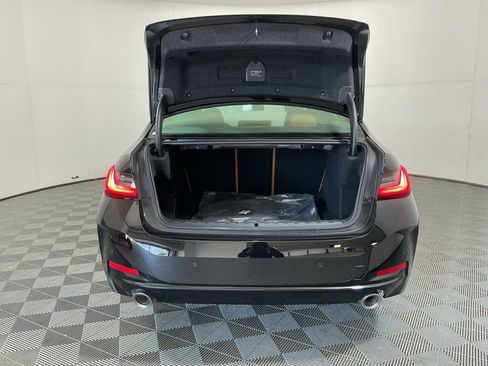 Certified 2025 BMW 330i xDrive 330i xDrive w/ Convenience Package image 28