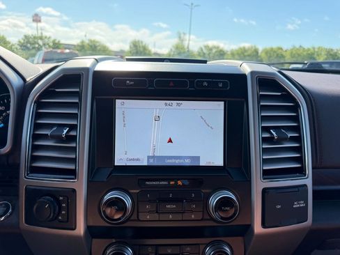 Used 2020 Ford F150 King Ranch w/ Equipment Group 601A Luxury AWD/4WD image 14