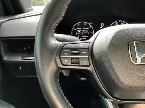 Certified 2024 Honda CR-V Sport image 11