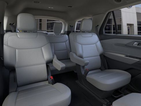 New 2026 Ford Explorer Active w/ Active Comfort Package image 11