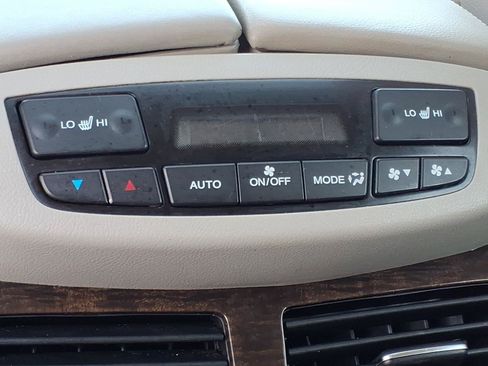 Used 2011 Acura MDX w/ Technology & Entertainment AWD/4WD image 11