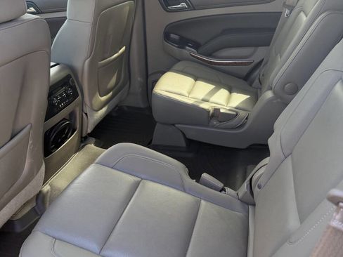 Used 2015 Chevrolet Tahoe LTZ image 17