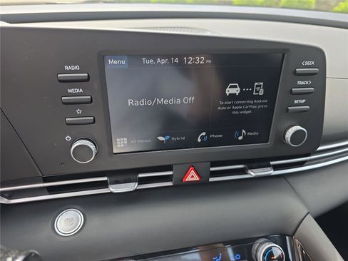 Certified 2025 Hyundai Elantra Blue image 23