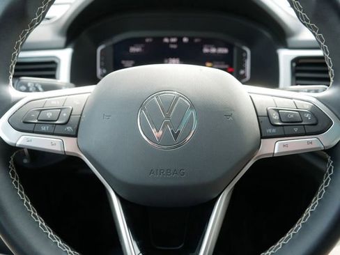 Certified 2023 Volkswagen Atlas SEL AWD/4WD image 26