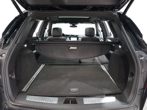 Used 2023 Cadillac XT5 Premium Luxury image 34