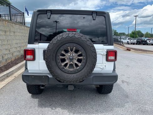 Used 2023 Jeep Wrangler Unlimited Sport AWD/4WD image 4