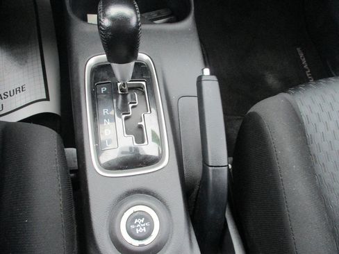 Used 2014 Mitsubishi Outlander GT image 21