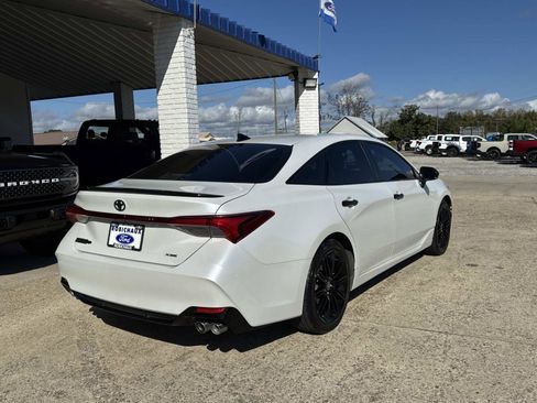 Used 2021 Toyota Avalon XSE w/ Carpet Mat Package (TMS) image 7