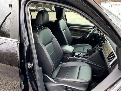 Used 2023 Volkswagen Atlas SEL AWD/4WD image 8