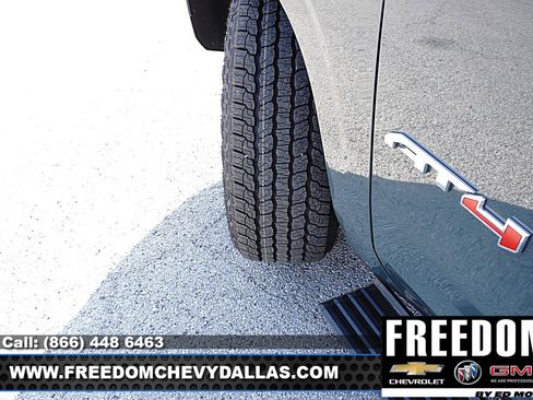 New 2026 GMC Yukon AT4 w/ AT4 Premium Plus Package image 45