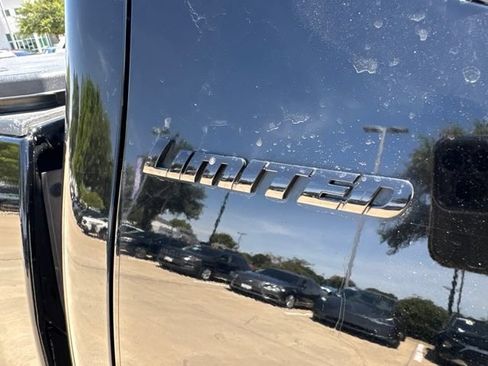 Used 2023 Toyota Tacoma Limited w/ Nightshade Package AWD/4WD image 10