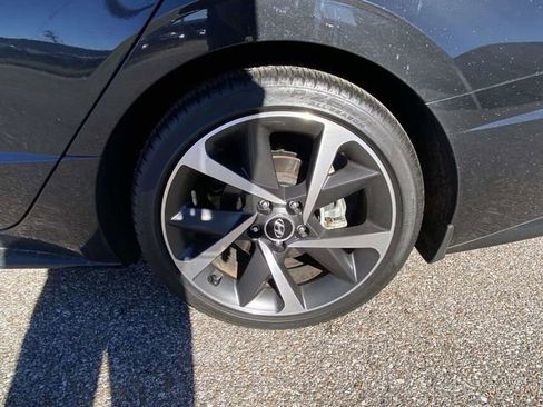 Used 2023 Hyundai Sonata SEL Plus image 8