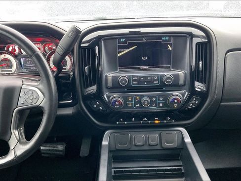 Used 2018 Chevrolet Silverado 1500 LTZ Z71 w/ LTZ Plus Package image 13