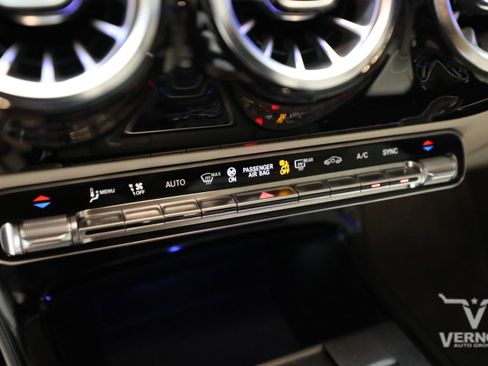 Used 2022 Mercedes-Benz A 220 image 24