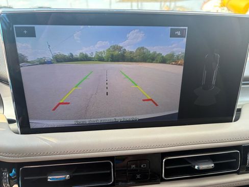 Used 2021 Lincoln Nautilus FWD w/ Equipment Group 101A image 22