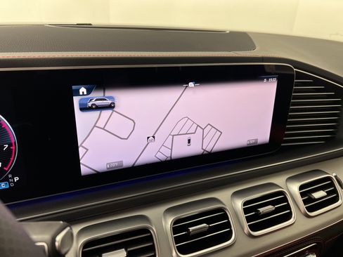 New 2025 Mercedes-Benz GLE 53 AMG 4MATIC image 30