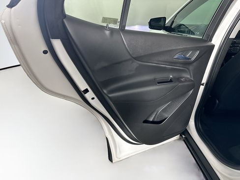 Used 2020 Chevrolet Equinox LT image 26