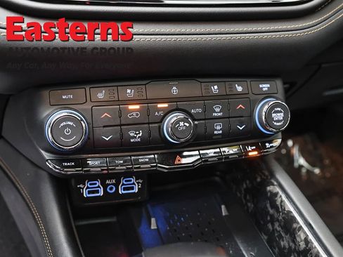 Used 2025 Dodge Durango R/T AWD/4WD image 20