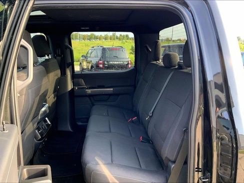 Used 2022 Ford F150 XLT w/ Equipment Group 302A High AWD/4WD image 11