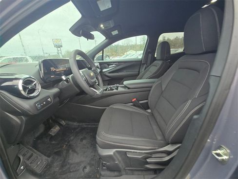 New 2026 Chevrolet Blazer EV LT image 16