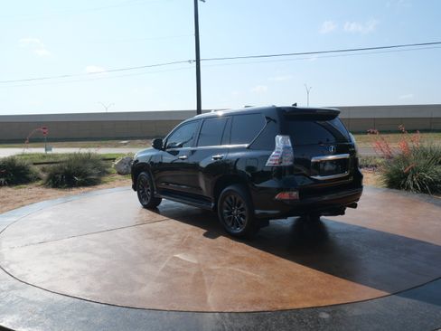 Certified 2023 Lexus GX 460 Premium image 4