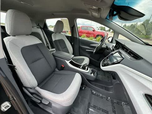 Used 2021 Chevrolet Bolt LT FWD image 21