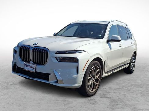 Used 2025 BMW X7 xDrive40i w/ Premium Package AWD/4WD image 1