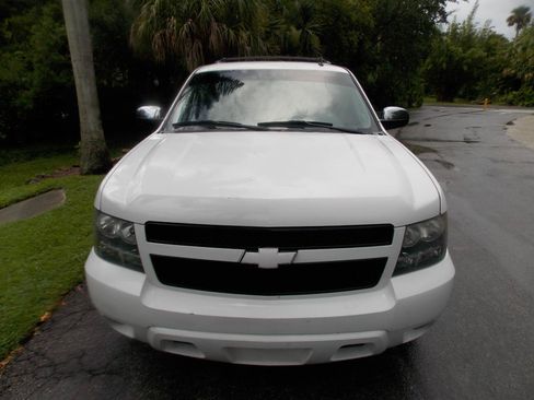Used 2013 Chevrolet Tahoe LT w/ All-Star Edition RWD image 16