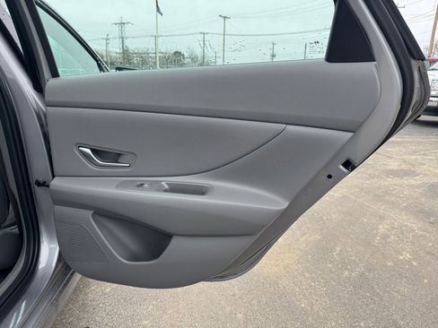 New 2026 Hyundai Elantra Sport FWD image 27