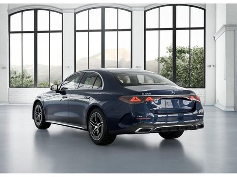 New 2026 Mercedes-Benz E 350 4MATIC Sedan image 28