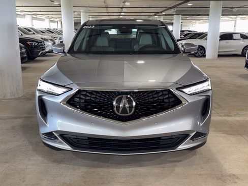 Used 2023 Acura MDX SH-AWD w/ Technology Package image 3