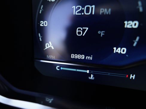 Used 2025 Chevrolet Silverado 1500 ZR2 w/ Technology Package image 27