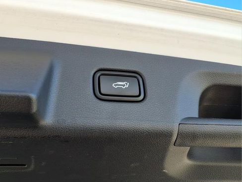 Used 2025 Hyundai Palisade SEL AWD/4WD image 25