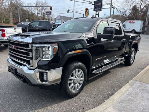 Used 2021 GMC Sierra 3500 SLT w/ SLT Premium Package image 7