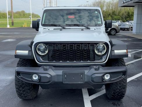 Used 2025 Jeep Wrangler Unlimited Sport AWD/4WD image 12