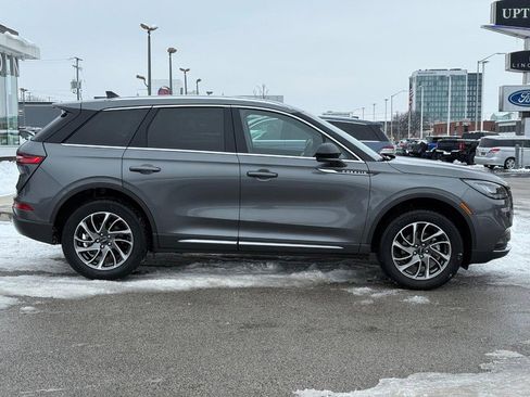 Certified 2022 Lincoln Corsair AWD w/ Equipment Group 101A image 2