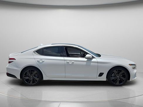 Used 2023 Genesis G70 2.0T w/ Sport Prestige Package RWD image 4