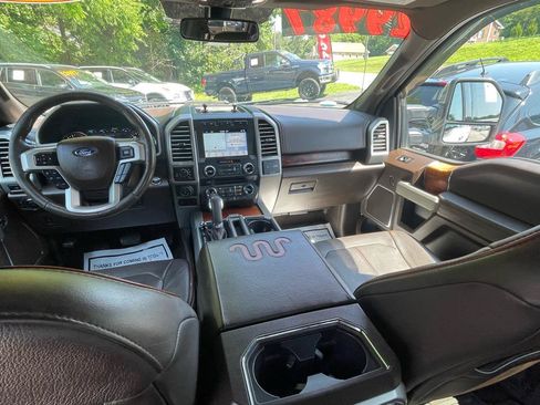 Used 2017 Ford F150 King Ranch w/ Equipment Group 601A Luxury AWD/4WD image 24