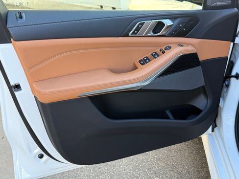 New 2026 BMW X5 sDrive40i image 19