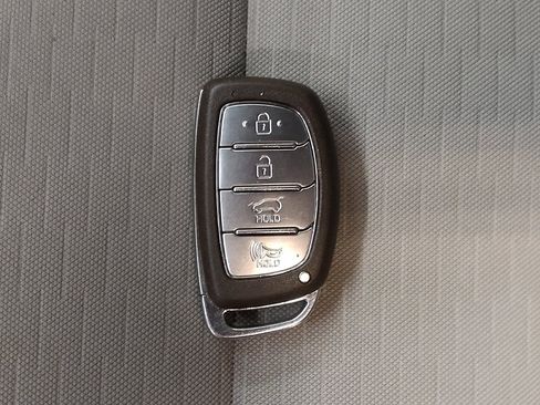 Used 2020 Hyundai Tucson Value FWD image 32