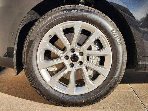 New 2026 Land Rover Range Rover Sport SE image 7