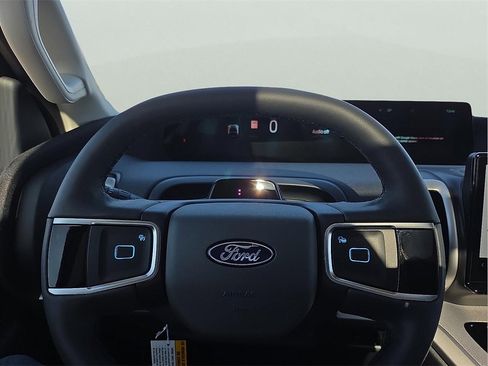 New 2025 Ford Expedition Max Active image 19