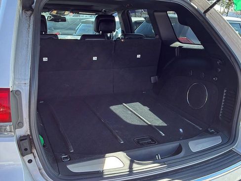 Used 2014 Jeep Grand Cherokee Limited image 6