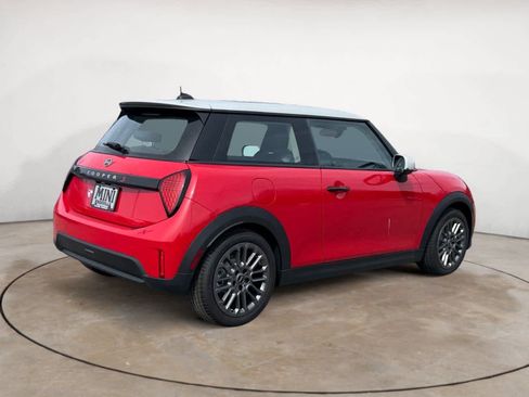 New 2025 MINI Cooper S image 3