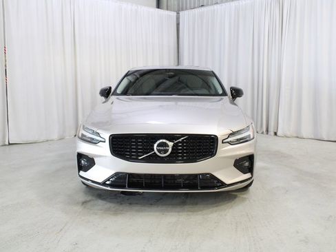 Used 2024 Volvo S60 B5 Plus w/ Climate Package AWD/4WD image 36