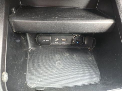 Used 2020 Kia Forte LXS image 19