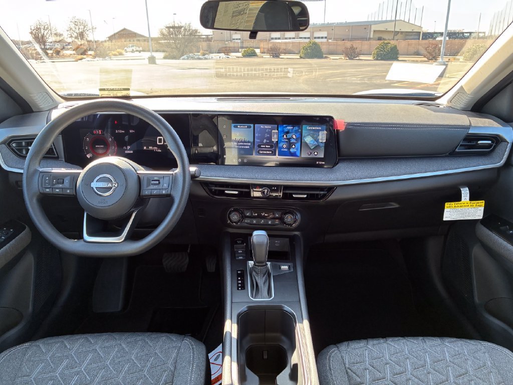 New 2026 Nissan Kicks SV w/ SV Premium Package FWD image 13