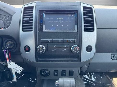 Used 2012 Nissan Frontier SV AWD/4WD image 45